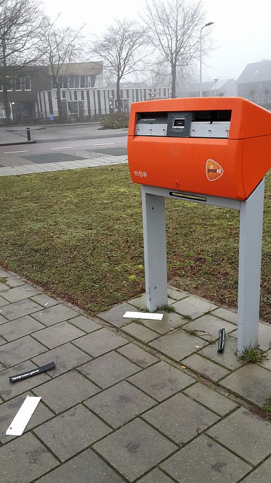 Nog een brievenbus niet vuurwerkbestendig - Foto: Eigen geleverde foto