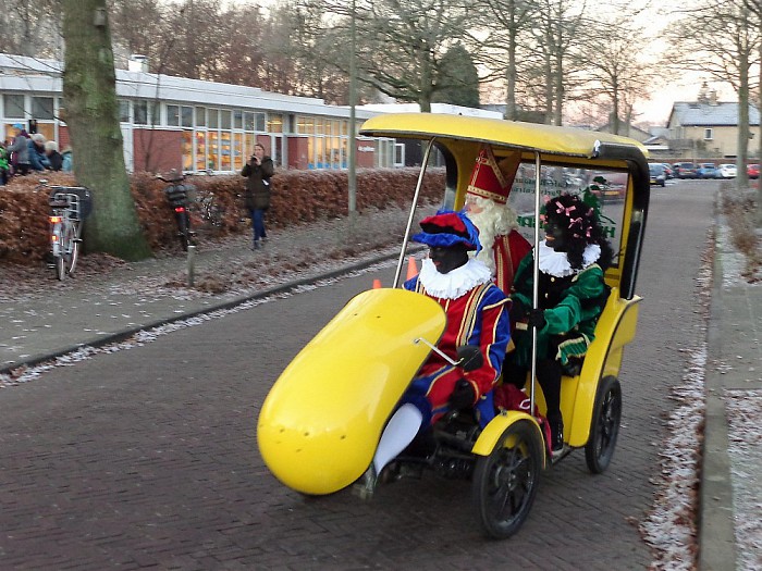 Sinterklaas is vandaag knetterdruk - Foto: Eigen geleverde foto