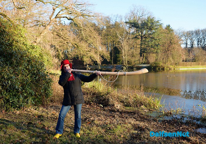 Midwinterhoorn blazers bij huize den Berg - Foto: Johan Bokma