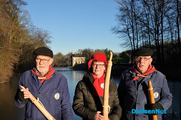 Midwinterhoorn blazers bij huize den Berg - Foto: Johan Bokma