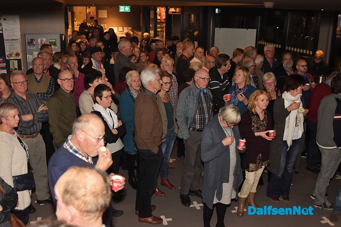 De rode loper was uitgerold voor de vele vrijwilligers….. - Foto: Johan Bokma