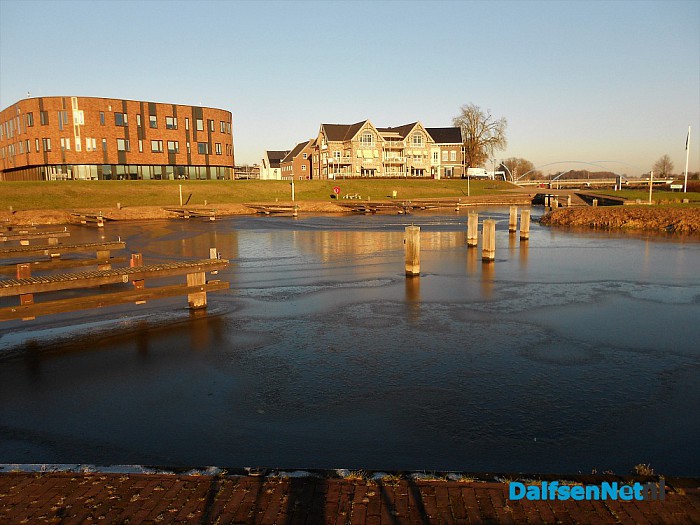 Winterbeeld rond de haven
