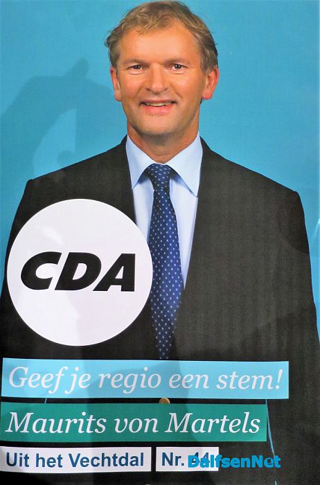 De CDA campagne kan beginnen, Maurits is er klaar voor - Foto: Wim