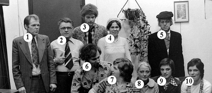 Namen gezocht groepsfoto - Foto: Historische Kring Dalfsen