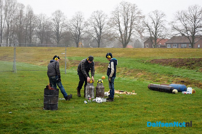 Foto’s Carbid schieten regio Dalfsen 2016 - Foto: Johan Bokma
