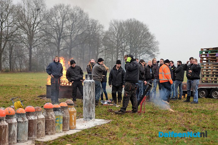 Foto’s Carbid schieten regio Dalfsen 2016 - Foto: Johan Bokma