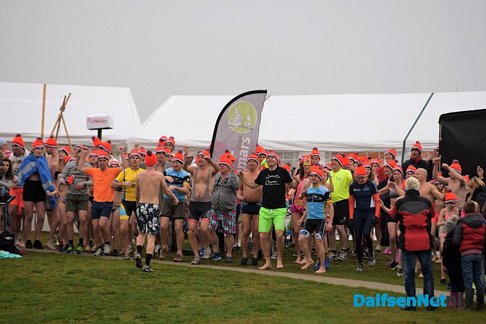 Frisse nieuwjaarsduik 2017 - Foto: Johan Bokma