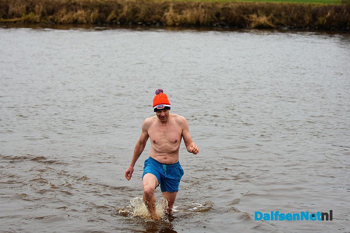 Frisse nieuwjaarsduik 2017 - Foto: Johan Bokma