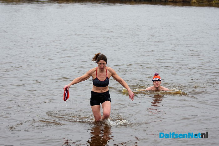 Frisse nieuwjaarsduik 2017 - Foto: Johan Bokma