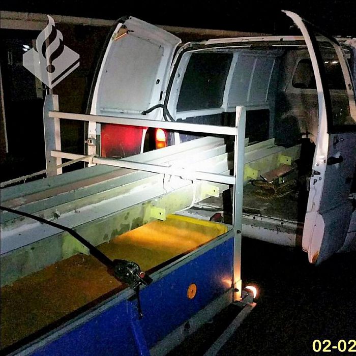 Politie: Creatief omgaan met ondeelbare lading - Foto: Politie