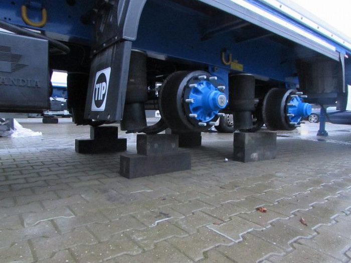 Weer wielen gestolen - Foto: Politie Vechtdal