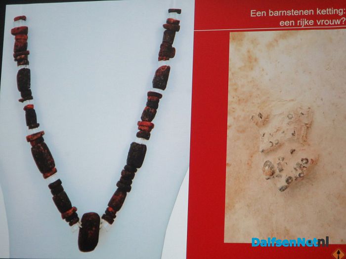 Avond Historische Kring: Bijzonder grafveld gevonden in Dalfsen - Foto: Wim