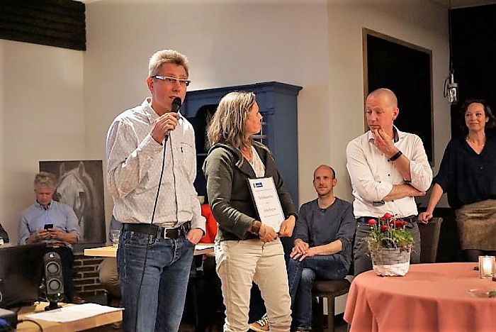 Overhandiging  Europese dorpsvernieuwingsprijs - Foto: Eigen geleverde foto