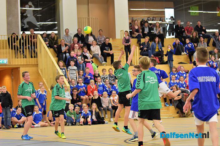 Succesvol schoolhandbaltoernooi - Foto: Johan Bokma