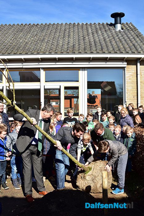 Nationale Boomfeestdag bij de Zaaier in Nieuwleusen - Foto: Johan Bokma