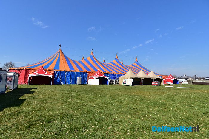 De tent staat voor het Mega Piraten Festijn Lemelerveld - Foto: Johan Bokma