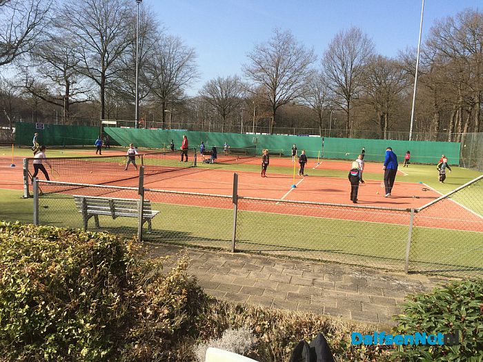 Kinderen van C.b.s. ‘De Spiegel’ genieten - Foto: Ingezonden foto