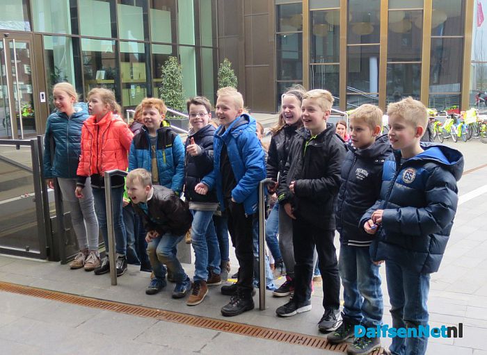 St. Cyriacusschool voor eventjes de gemeenteraad Dalfsen - Foto: Wim