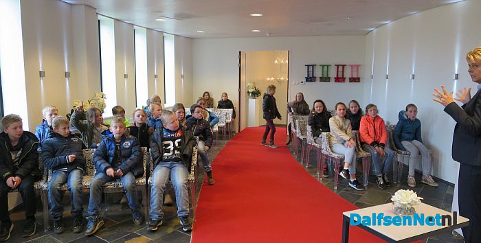 St. Cyriacusschool voor eventjes de gemeenteraad Dalfsen - Foto: Wim