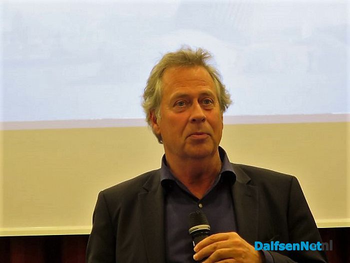 “Dorp Dalfsen” kreeg bezoek van het college - Foto: Wim
