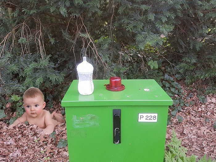 Baby boven water - Foto: Eigen geleverde foto