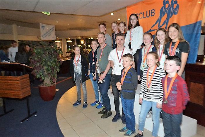 Eindavond Stokvisdennen met nieuwe en oude voorzitter - Foto: Eigen geleverde foto