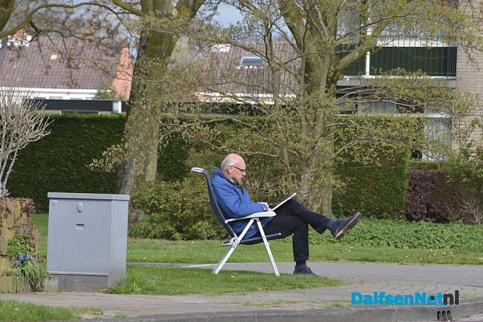 De schoolverkeersexamens zijn vanmorgen gestart in Dalfsen - Foto: Johan Bokma