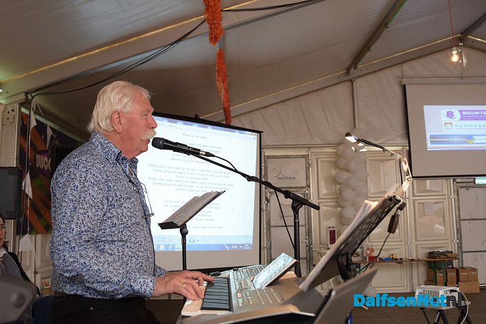 50 + middag Oranjevereniging Hoonhorst - Foto: Johan Bokma