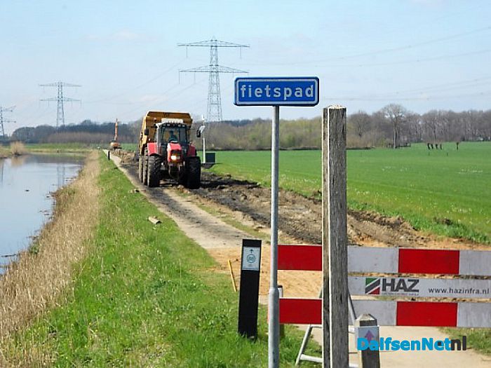 Werkzaamheden Overijssels kanaal volop bezig