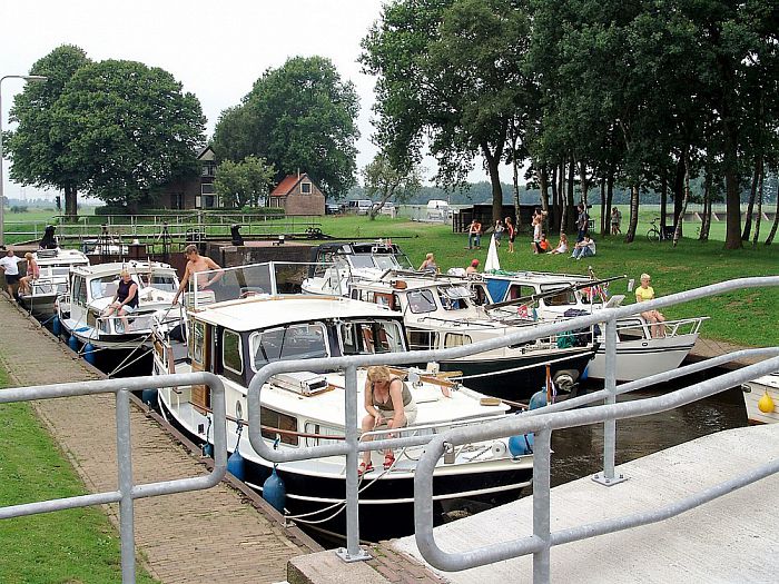 Start schutseizoen op de Vecht - Foto: Eigen geleverde foto