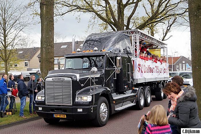 SVD truck Koningsdag - Foto: Eigen geleverde foto