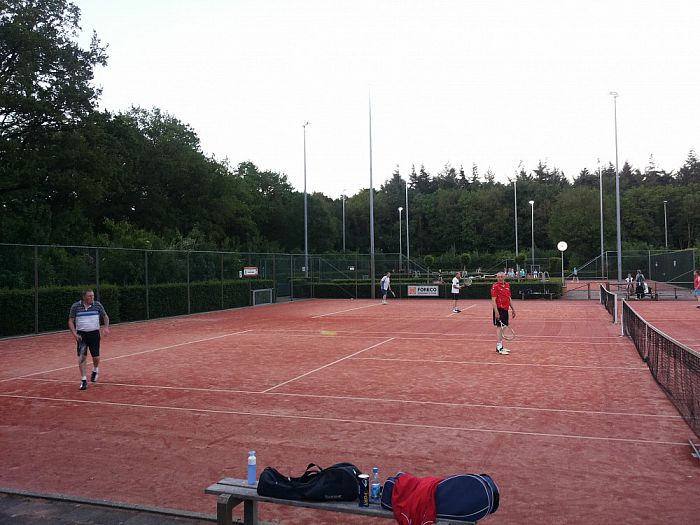 Vrijdagavond competitie tennis heren DLTC - Foto: Eigen geleverde foto