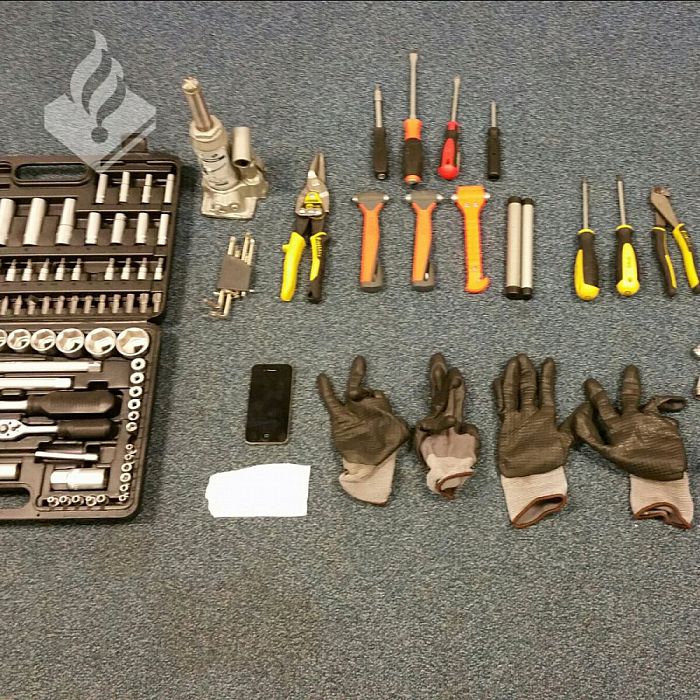 2 personen aangehouden - Foto: Politie