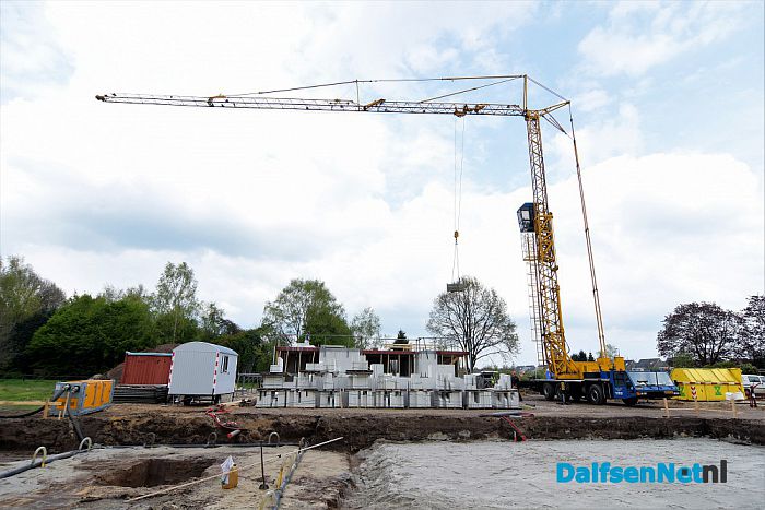 Lokale bedrijven bouwen mee aan Boerenerf Vosser Esch - Foto: Johan Bokma