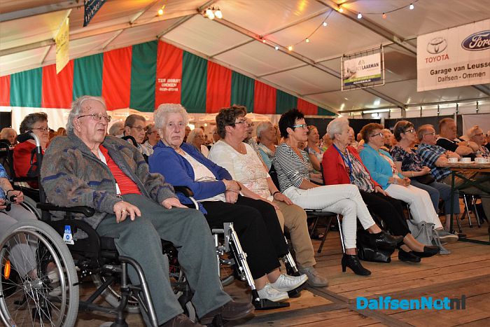 60ste Damovo feest van start met ouderenmiddag en kermis - Foto: Johan Bokma