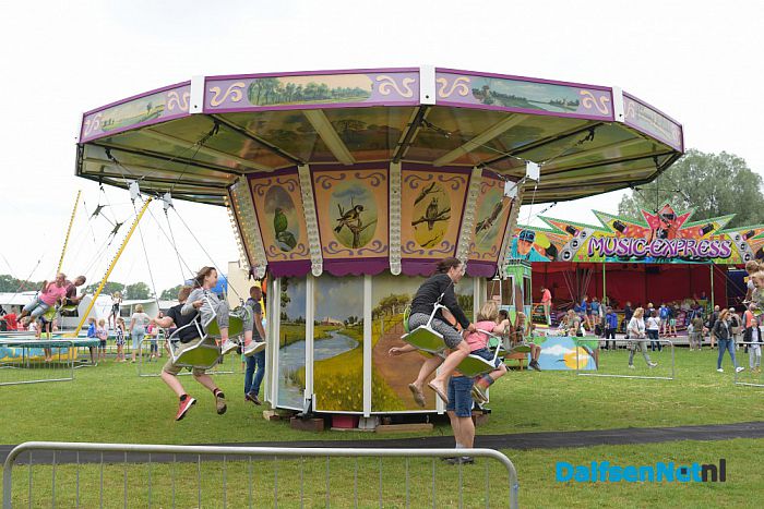 60ste Damovo feest van start met ouderenmiddag en kermis - Foto: Johan Bokma