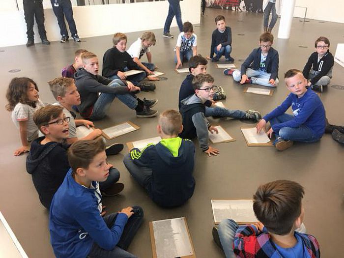 Kunsttentoonstelling op de A. Baron van Dedemschool - Foto: Eigen geleverde foto