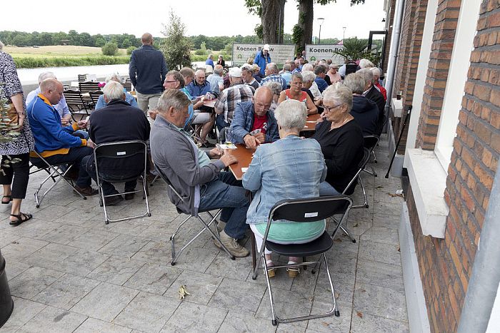 Kaartavond aan de kade - Foto: Geert Bistervels