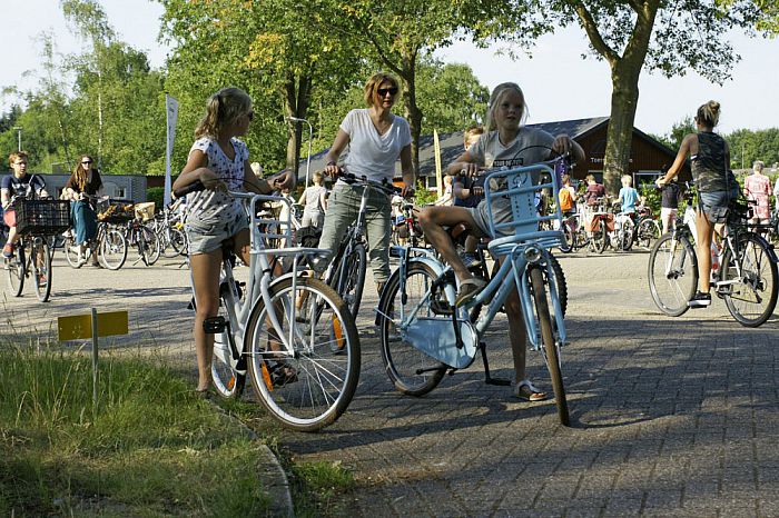 Dag 1: fiets3daagse Dalfsen - Foto: Paul Scholten