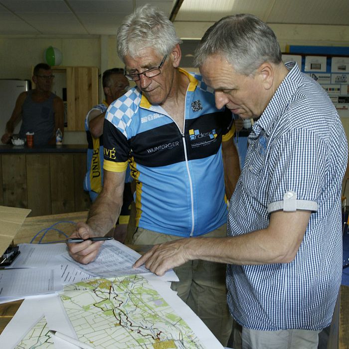 Dag 1: fiets3daagse Dalfsen - Foto: Paul Scholten