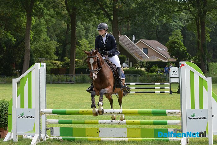 Prachtige tweede dag van het concours van Rijvereniging de Heideruiters. - Foto: Johan Bokma