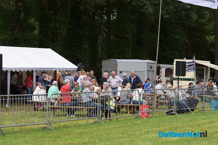 Prachtige tweede dag van het concours van Rijvereniging de Heideruiters. - Foto: Johan Bokma