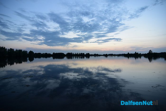Zonsondergang Marshoek Dalfsen 21-06-2017 - Foto: Johan Bokma