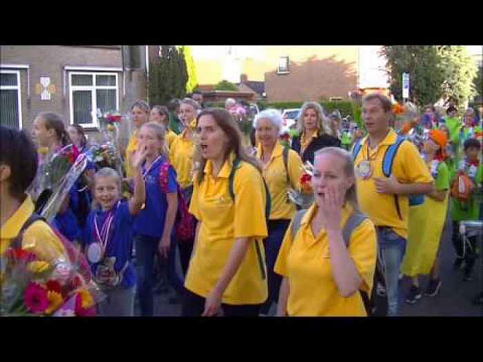 Defilé Wandel driedaagse (video)