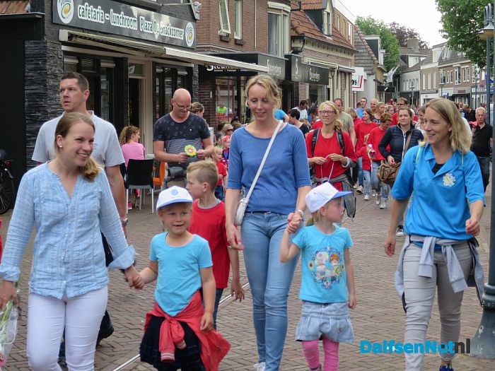 Kabouter wandel 1daagse vanavond - Foto: Wim