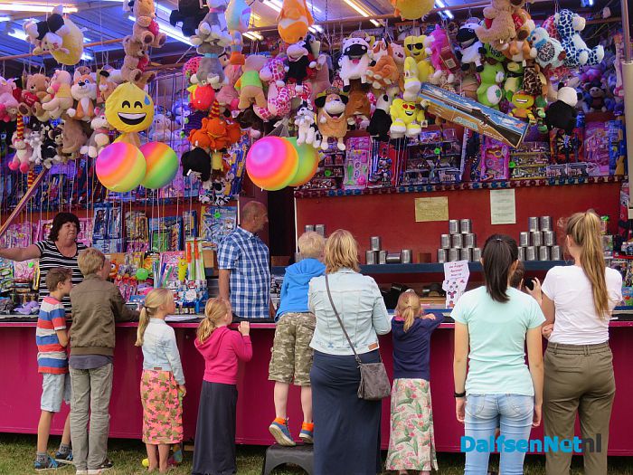 Sproeifeest in Hoonhorst vanavond geopend - Foto: Wim