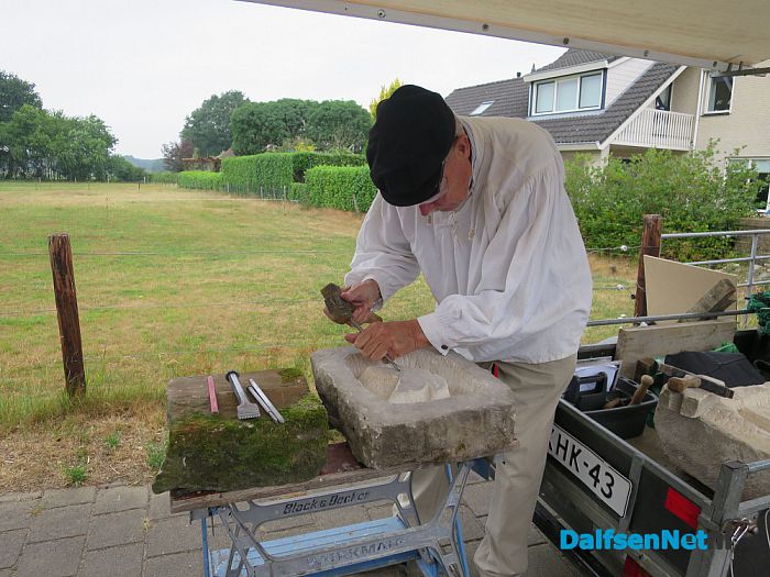 Braderie Hoonhorst om 9 uur begonnen - Foto: Wim