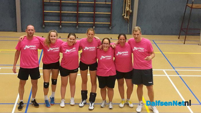 Spiegelstraat kampioen Stratenvolleybal - Foto: Ingezonden foto
