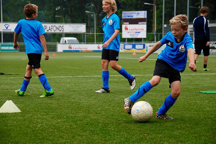 Kinderen doe mee met de voetbaldagen - Foto: Eigen geleverde foto