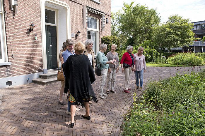 Grote gift aan hospice - Foto: Geert Bistervels
